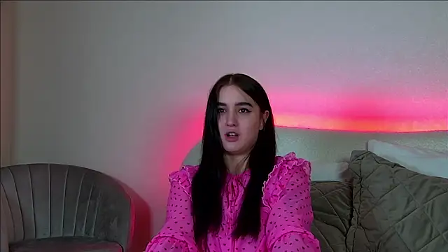 ChristinaMilton online show from March 5, 2025, 3:40 am