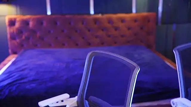 Michelle 054 online show from February 22, 2025, 12:40 pm