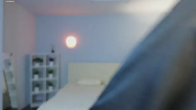 aryamirelle online show from January 31, 2025, 3:55 pm