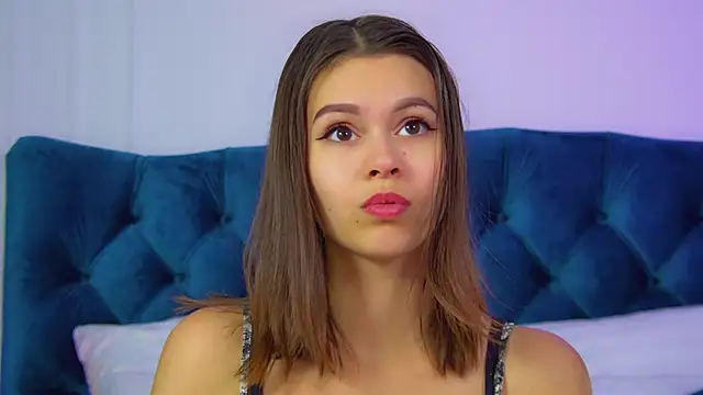 PollyLanders online show from February 3, 2026, 6:11 am