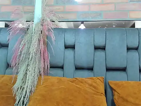 Snapshot of JESSYCORTES chatting on April 1, 2026, 4:47 am JESSYCORTES online show from April 1, 2026, 4:47 am