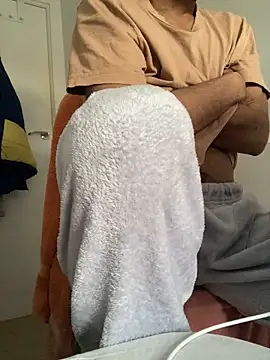 Lucascacaca online show from February 25, 2026, 3:45 pm