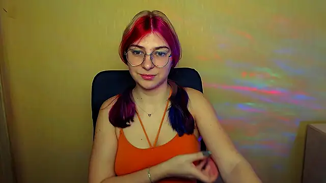 Snapshot of Luna_Lush_ chatting on February 12, 2025, 8:49 am Luna Lush online show from February 12, 2025, 8:49 am