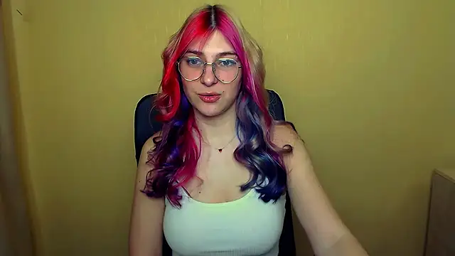 Snapshot of Luna_Lush_ chatting on March 8, 2025, 8:11 am Luna Lush online show from March 8, 2025, 8:11 am