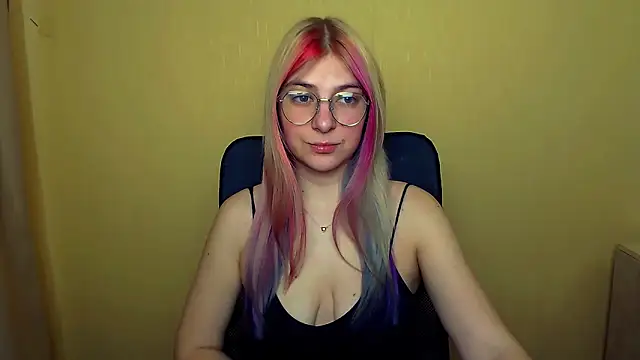 Snapshot of Luna_Lush_ chatting on March 20, 2025, 9:04 am Luna Lush online show from March 20, 2025, 9:04 am