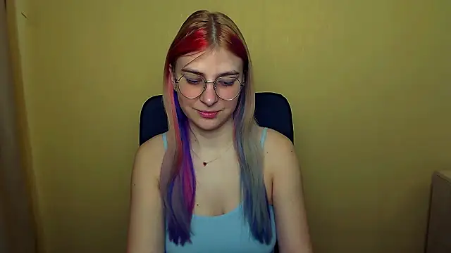 Snapshot of Luna_Lush_ chatting on March 21, 2025, 9:34 am Luna Lush online show from March 21, 2025, 9:34 am