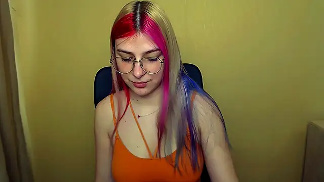 Snapshot of Luna_Lush_ chatting on March 6, 2025, 11:03 am Luna Lush online show from March 6, 2025, 11:03 am