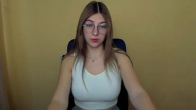 Snapshot of Luna_Lush_ chatting on October 28, 2025, 9:52 am Luna Lush online show from October 28, 2025, 9:52 am