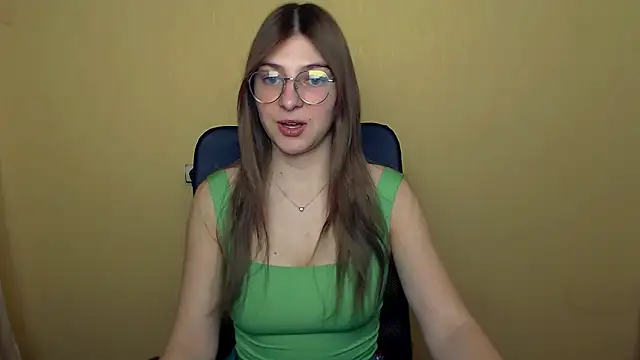 Snapshot of Luna_Lush_ chatting on November 18, 2025, 11:13 am Luna Lush online show from November 18, 2025, 11:13 am