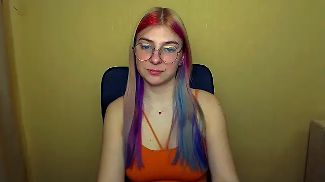 Snapshot of Luna_Lush_ chatting on March 19, 2025, 8:45 am Luna Lush online show from March 19, 2025, 8:45 am