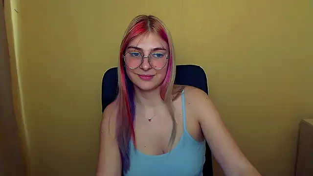 Snapshot of Luna_Lush_ chatting on March 21, 2025, 12:39 pm Luna Lush online show from March 21, 2025, 12:39 pm