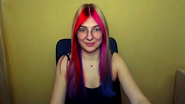 Snapshot of Luna_Lush_ chatting on February 20, 2025, 9:22 am Luna Lush online show from February 20, 2025, 9:22 am