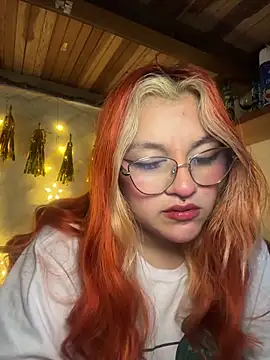 SophiaWeestt99 online show from May 24, 2026, 4:12 am