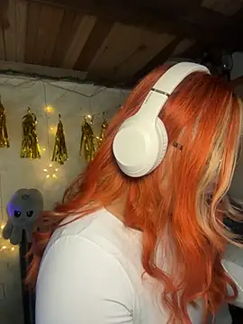 SophiaWeestt99 online show from May 22, 2026, 2:53 am
