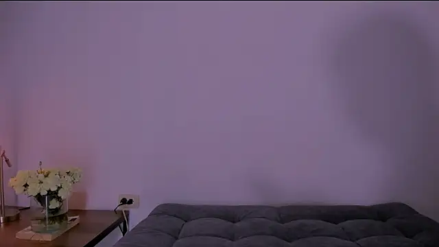 Snapshot of Miiafoxxx chatting on September 11, 2025, 2:55 am Miiafoxxx online show from September 11, 2025, 2:55 am