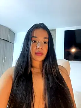 Snapshot of Aitana98_ chatting on September 26, 2025, 1:56 am Aitana98 online show from September 26, 2025, 1:56 am