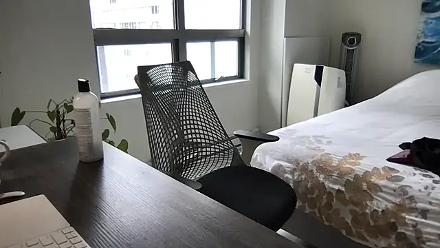 Gingerbushguy online show from February 6, 2025, 7:29 pm