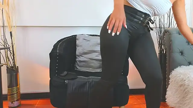 almaa 18 online show from January 14, 2026, 6:06 am