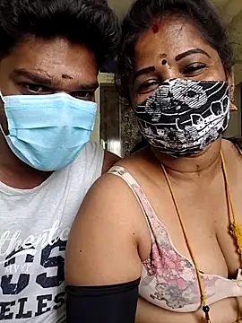 gaurika18 online show from May 27, 2026, 5:26 am