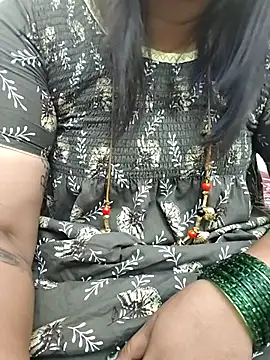 gaurika18 online show from October 27, 2025, 10:54 pm