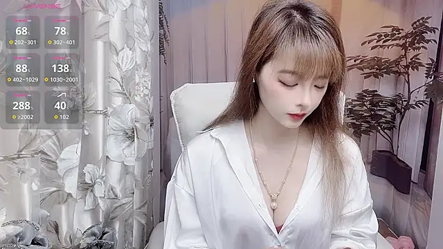 NINIbaby-99 online show from May 17, 2026, 3:56 pm