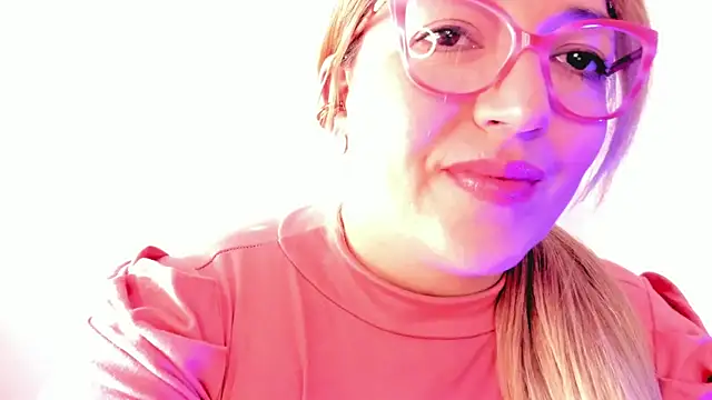 Naty Mature  online show from November 4, 2025, 10:30 am