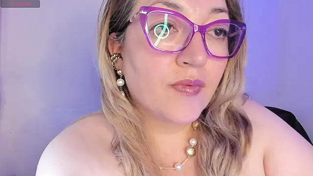 Snapshot of Naty_Mature_ chatting on May 26, 2026, 7:12 pm Naty Mature online show from May 26, 2026, 7:12 pm