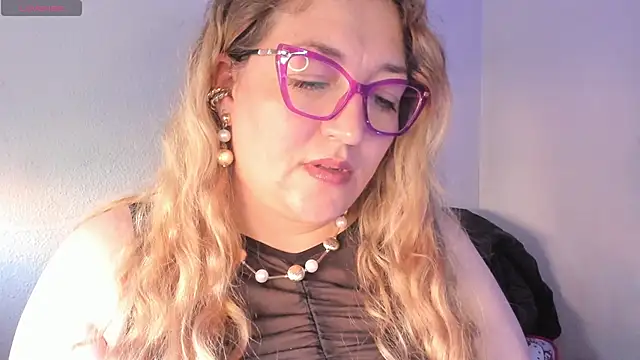 Snapshot of Naty_Mature_ chatting on April 30, 2026, 5:31 pm Naty Mature online show from April 30, 2026, 5:31 pm