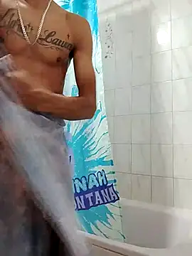 Snapshot of minitranca chatting on October 28, 2025, 9:03 pm minitranca online show from October 28, 2025, 9:03 pm