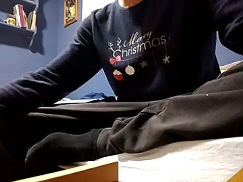 Snapshot of minitranca chatting on November 10, 2025, 11:43 pm minitranca online show from November 10, 2025, 11:43 pm