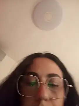 Snapshot of Happygio chatting on March 1, 2026, 10:10 pm Happygio online show from March 1, 2026, 10:10 pm