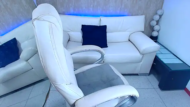 meggan 77 online show from March 19, 2025, 8:12 am