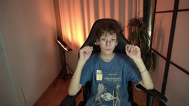 TommieH online show from February 16, 2025, 5:48 am