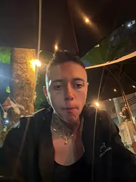  PhillipBrown online show from January 21, 2025, 11:34 pm