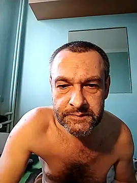 Andrzej-M online show from November 20, 2025, 7:20 am