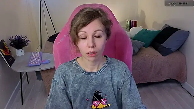 Snapshot of Lill_Mary chatting on February 20, 2025, 6:39 am Lill Mary online show from February 20, 2025, 6:39 am