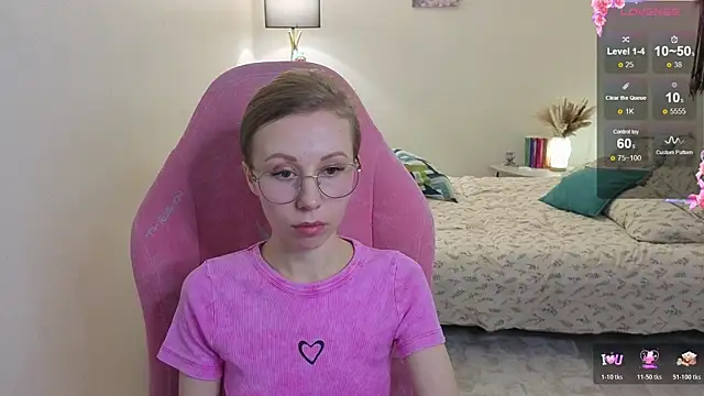 Lill Mary online show from October 30, 2025, 5:28 am