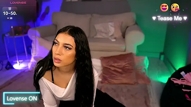 Snapshot of BetsyGonzale chatting on March 14, 2025, 10:18 am BetsyGonzale online show from March 14, 2025, 10:18 am