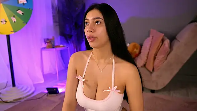 BetsyGonzale online show from March 6, 2026, 5:13 am