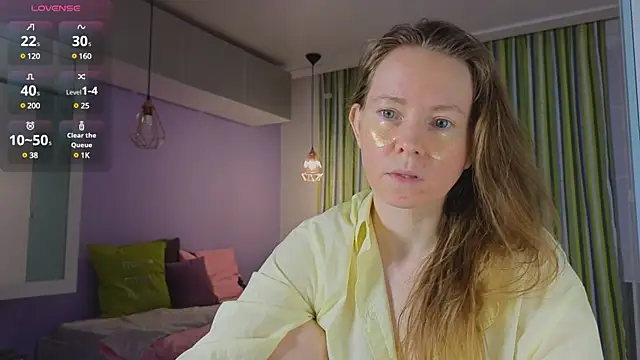 Snapshot of JanePearl chatting on February 2, 2025, 1:30 pm JanePearl online show from February 2, 2025, 1:30 pm