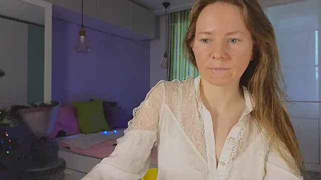 Snapshot of JanePearl chatting on January 9, 2025, 10:41 am JanePearl online show from January 9, 2025, 10:41 am