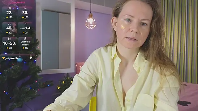 Snapshot of JanePearl chatting on January 2, 2025, 12:34 am JanePearl online show from January 2, 2025, 12:34 am