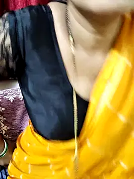 anuradha1432 online show from November 9, 2025, 5:50 pm