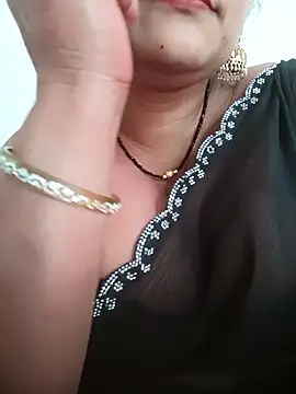 Nyra-23 online show from March 5, 2026, 7:16 am