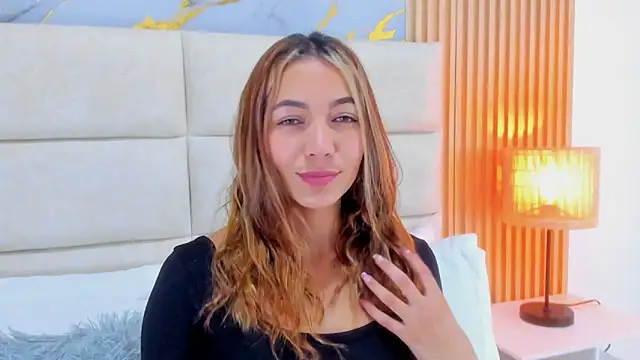 Snapshot of Mia_Malkovaa_ chatting on May 20, 2026, 2:58 pm Mia Malkovaa online show from May 20, 2026, 2:58 pm