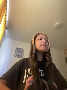 baby lizy online show from November 10, 2025, 9:20 pm