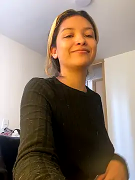 baby lizy online show from October 26, 2025, 6:08 pm