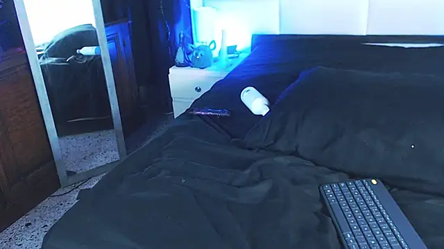 666hotline online show from March 15, 2025, 4:57 am