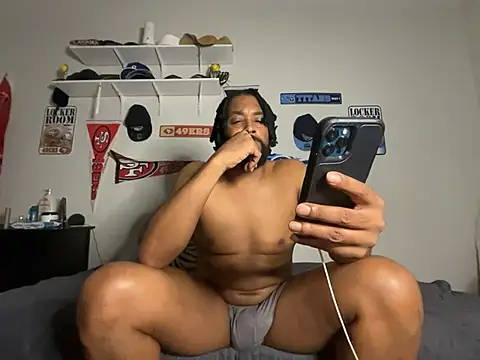 bigdinca online show from April 13, 2026, 4:16 am