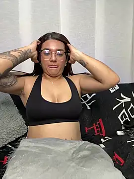 camianddanna online show from March 19, 2025, 1:43 am